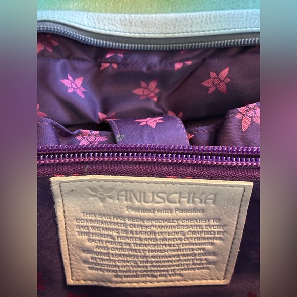 Anuschka Artistic Historic Route 66 Shoulder Bag - Picture 13 of 16